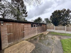 Photo 30- click for photo gallery